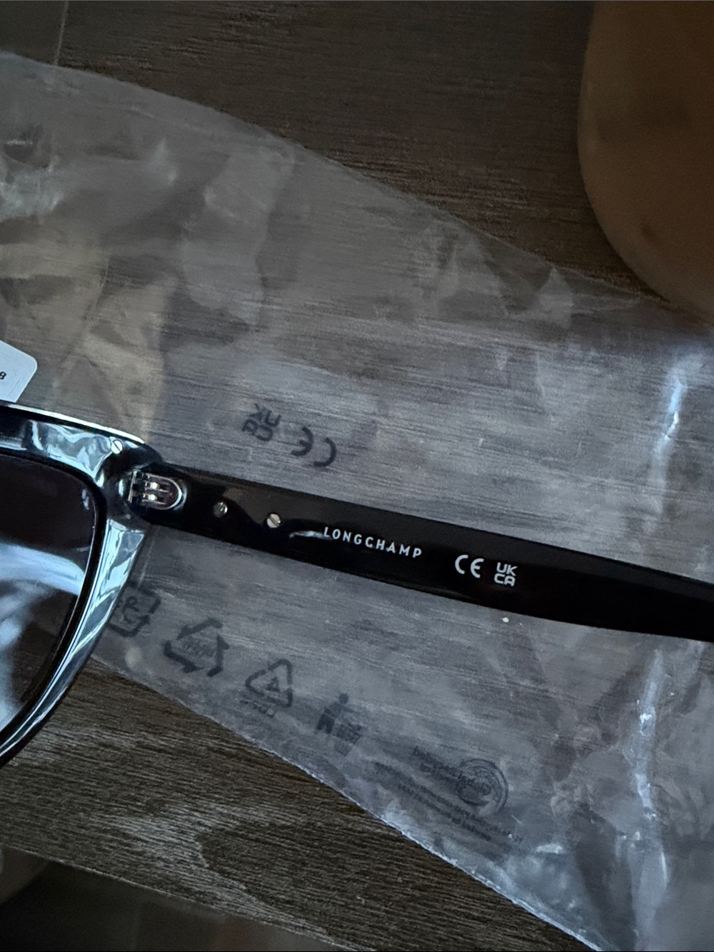 AUTHENTIC Longchamp Full Inclusion Sunglasses - Picture 7 of 9